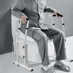 XMTECH Mobile WC-Aufstehhilf Toiletten Höhenverstellbar Inkl. Ablagekorb Stützgestell Haltegriff Für Bad, Belastbar Bis 200kg -Angebote Moos Traum Store 5a9559c77cbe3787b38a2176eaf1f759