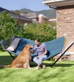 Songmics Hängematte Für 2 Personen, Gepolstert, Outdoor Hängematte Mit Trennbaren Bambusstangen, Camping-Hängematte Mit Kissen, 200 X 140 Cm, Max. 225 Kg Belastbar, Blau-beige -Angebote Moos Traum Store 5c4462d480e66ac3c9cee26ebb6f3ba3