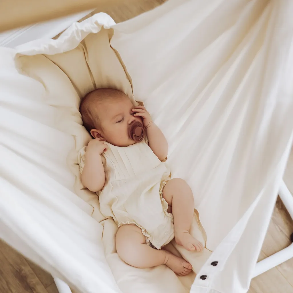 SWING2SLEEP - Federwiegen-Hängematte Dream2sleep In Der Farbe Beige 6 SWING2SLEEP - Federwiegen-Hängematte Dream2sleep In Der Farbe Beige – Bild 6