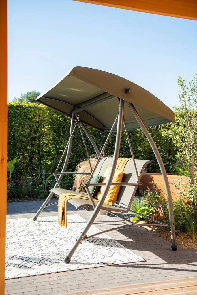 Garden Impressions Rubens Hollywoodschaukel 3-Sitzer Moosgrün 13 Garden Impressions Rubens Hollywoodschaukel 3-Sitzer Moosgrün – Bild 13